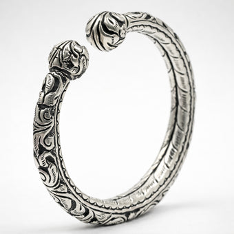 Classic Rajwadi Engraved Kada – Ruaab Exclusive 925 Silver