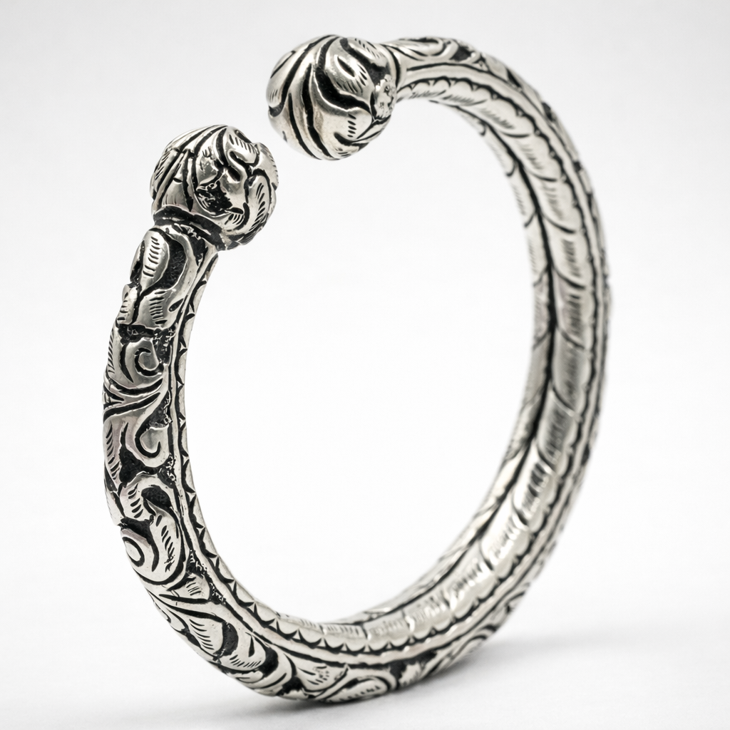 Classic Rajwadi Engraved Kada – Ruaab Exclusive 925 Silver