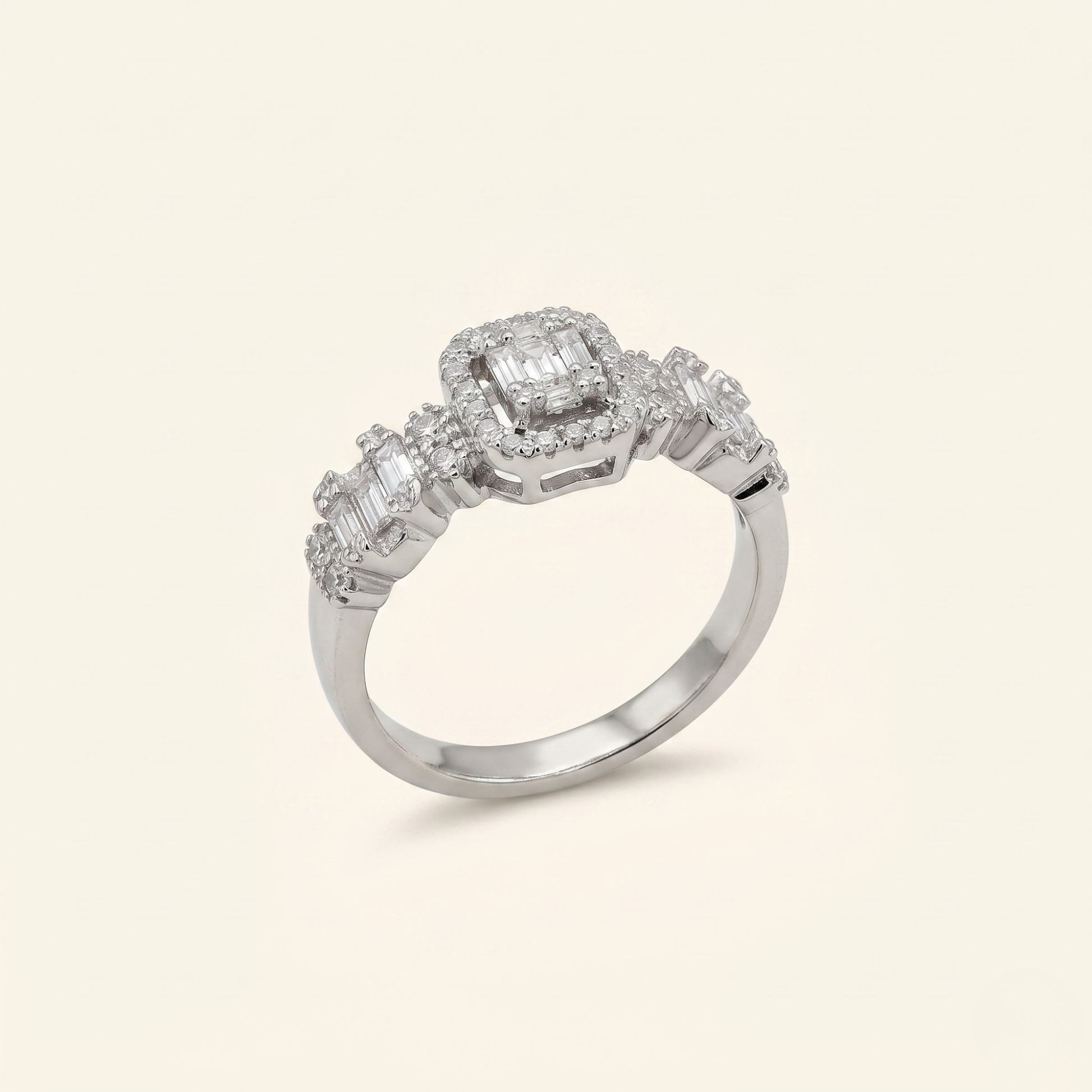 Emerald Halo ring in 925 sterling silver, statement ring