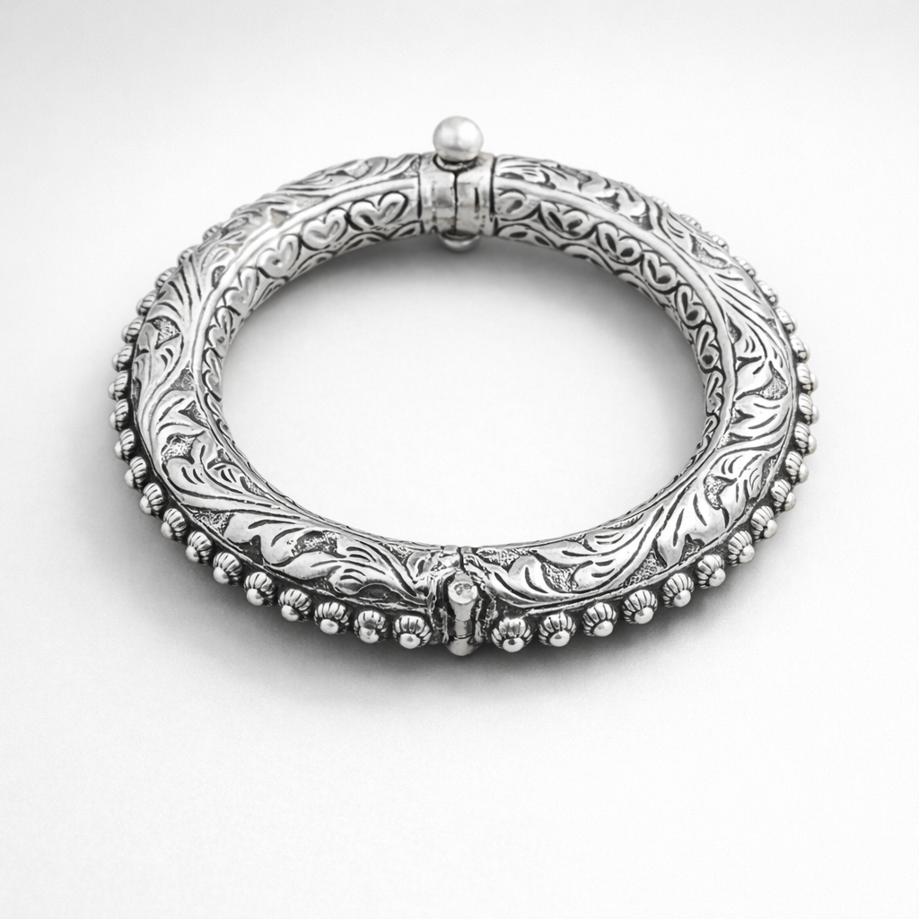 Rajwadi Beaded Kada – 925 Silver (Ruaab Exclusive)