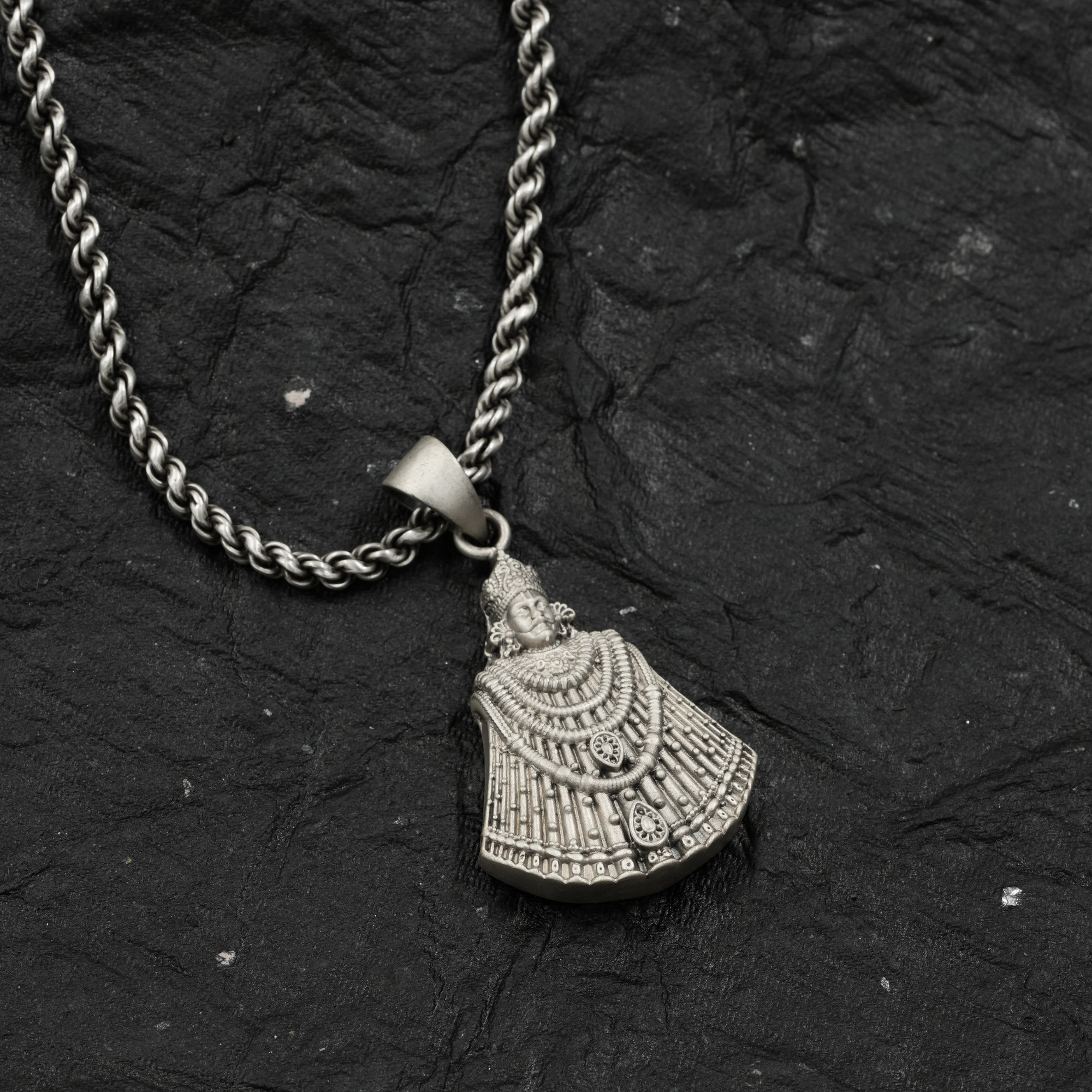 Khatu Shyam Baba Antique Silver Pendant | 925 Sterling Silver | Spiritual Pendant for Men