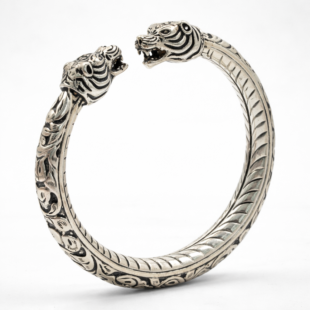 Rajwadi Tiger Head Kada – Ruaab Exclusive 925 Silver