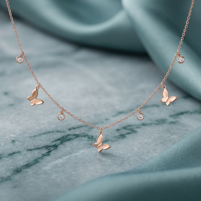 Necklaces & Pendants